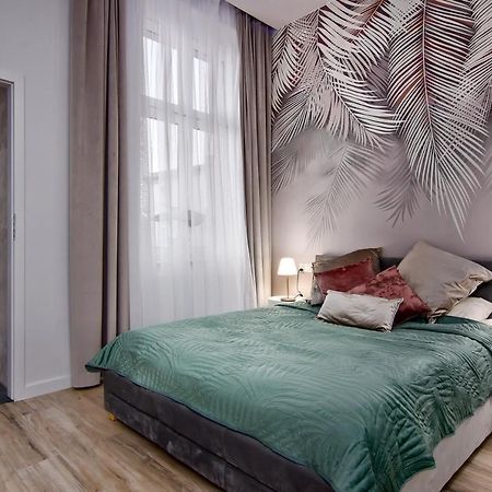 Apartament Bialy Z Jacuzzi คราคูฟ ภายนอก รูปภาพ