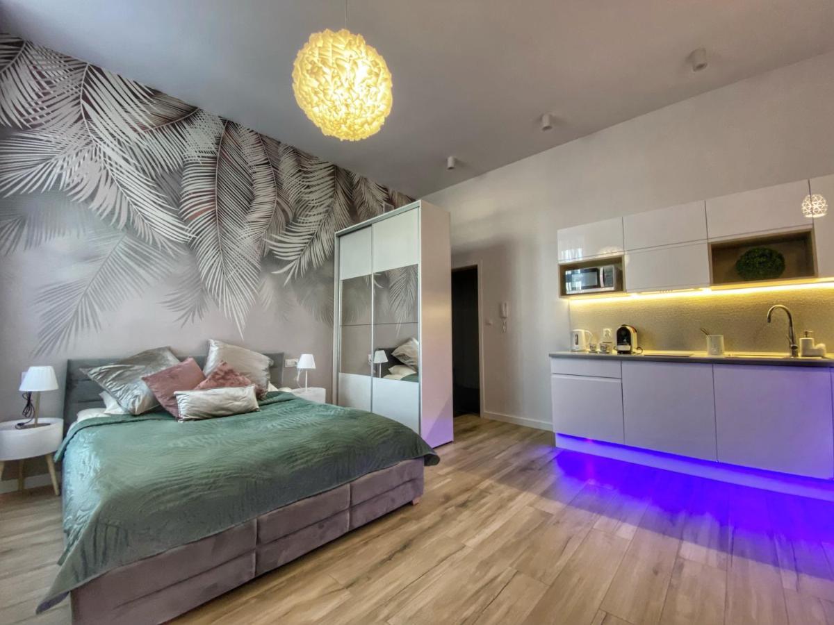 Apartament Bialy Z Jacuzzi คราคูฟ ภายนอก รูปภาพ
