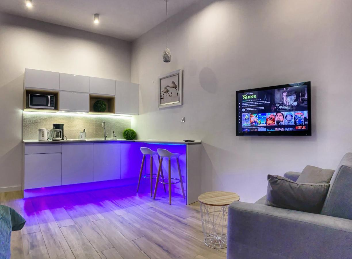 Apartament Bialy Z Jacuzzi คราคูฟ ภายนอก รูปภาพ